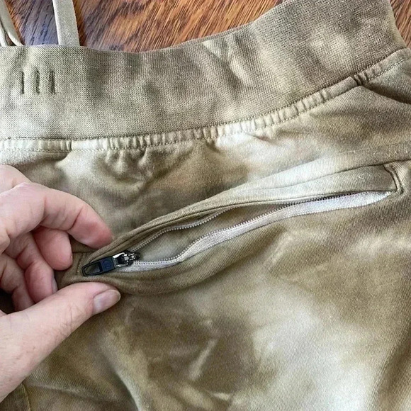 Lululemon I XS (men’s) - Picture 8 of 10